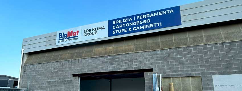 Facciata con insegna del punto vendita BigMat Edilklima
